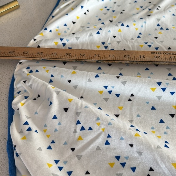 Miniville blue baby lion blanket- soft and cozy - Picture 6 of 7